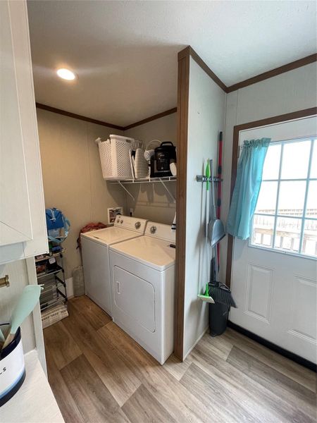 Furnished interior view inside a new home in , Tomball (Image 5).