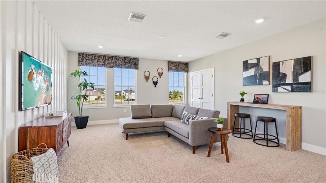 Furnished interior view inside a new home in Buchanan Trails, Newberry (Image 20).