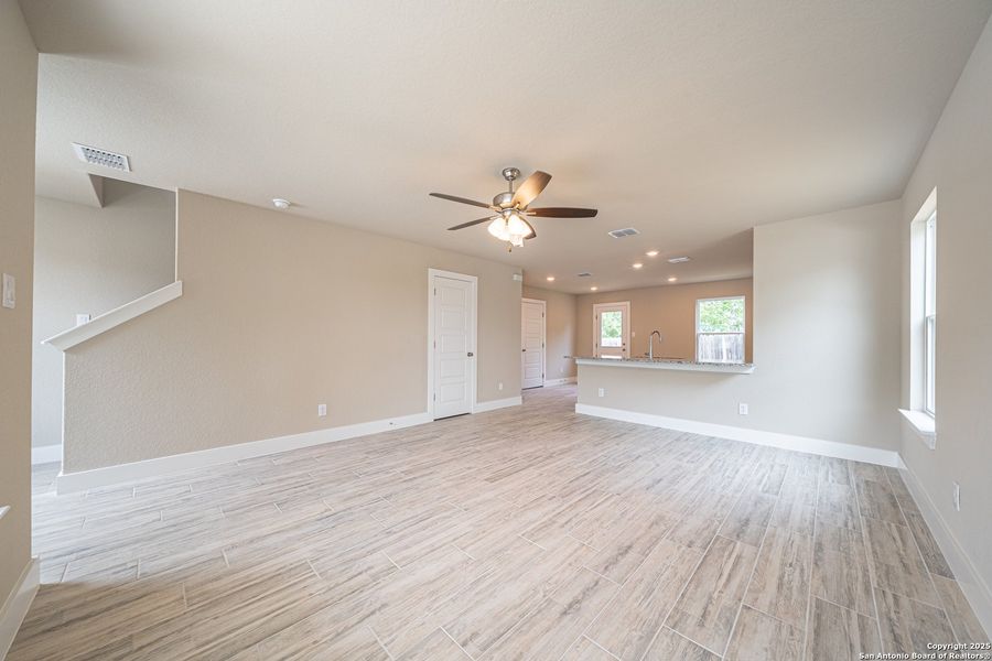 Spacious, unfurnished interior of a new home in , Seguin (Image 22). Spacious, unfurnished interior of a new home in , Seguin (Image 22).