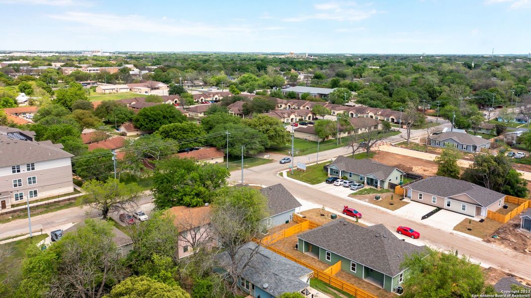 Image 30 of a home in .