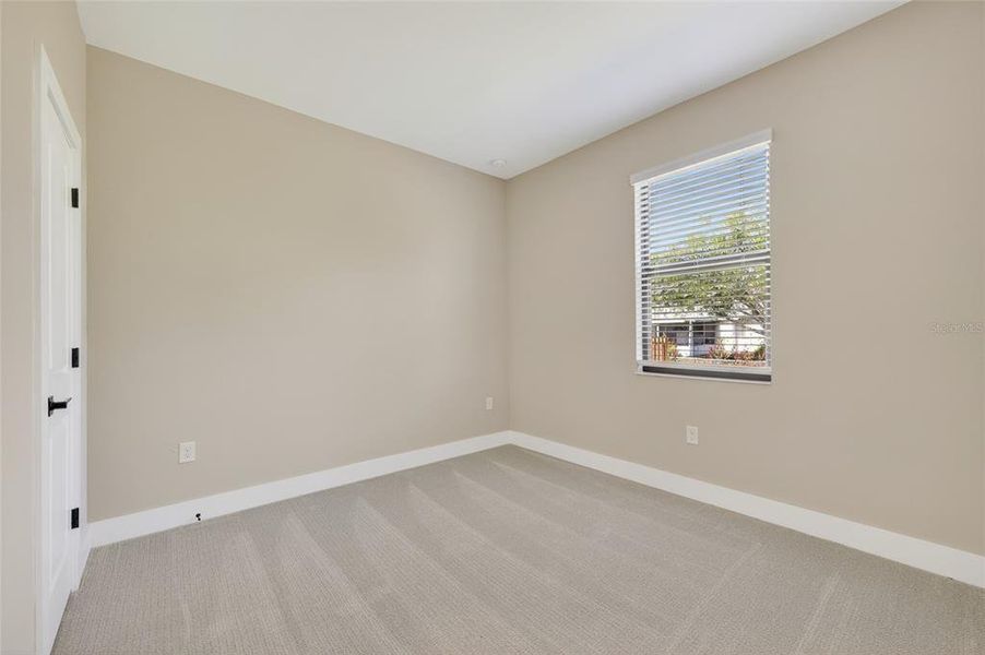 Spacious, unfurnished interior of a new home in , Port Charlotte (Image 30).