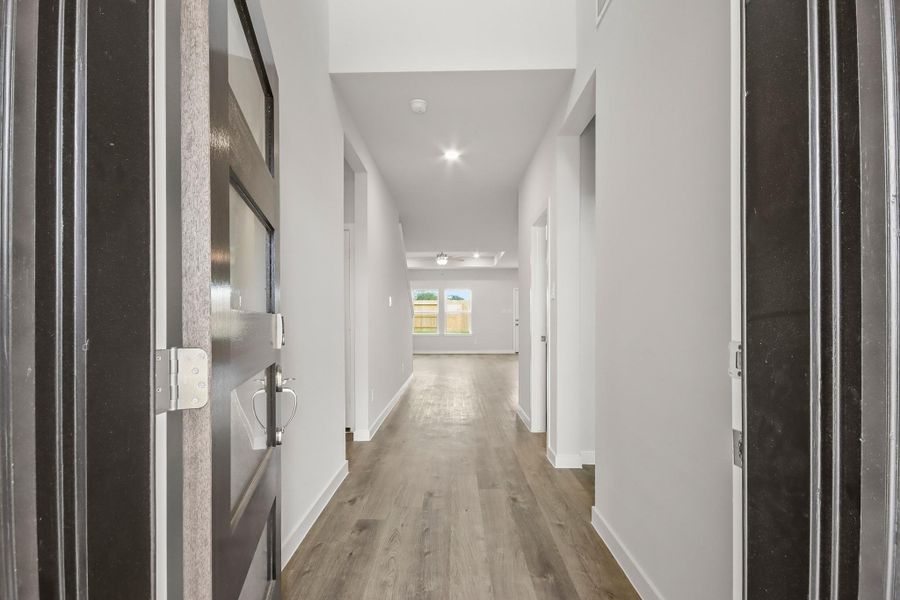Spacious, unfurnished interior of a new home in Maple Woods, Hockley (Image 12).