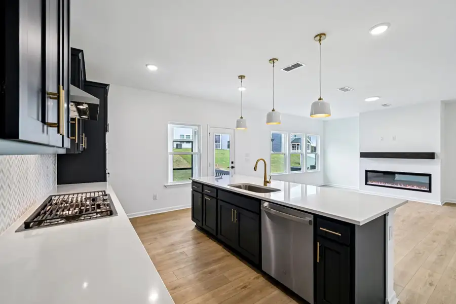 Representative images and renderings are for illustrative purposes. Actual structural options and design finishes of home may vary. Representative images and renderings are for illustrative purposes. Actual structural options and design finishes of home may vary.