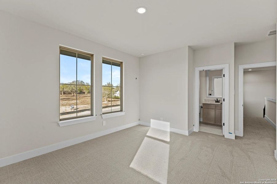 Spacious, unfurnished interior of a new home in Esperanza - 80' & 90', Boerne (Image 19). Spacious, unfurnished interior of a new home in Esperanza - 80' & 90', Boerne (Image 19).