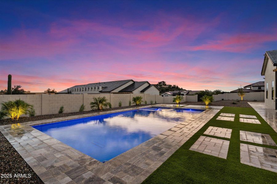 Oversized Pool & Spa