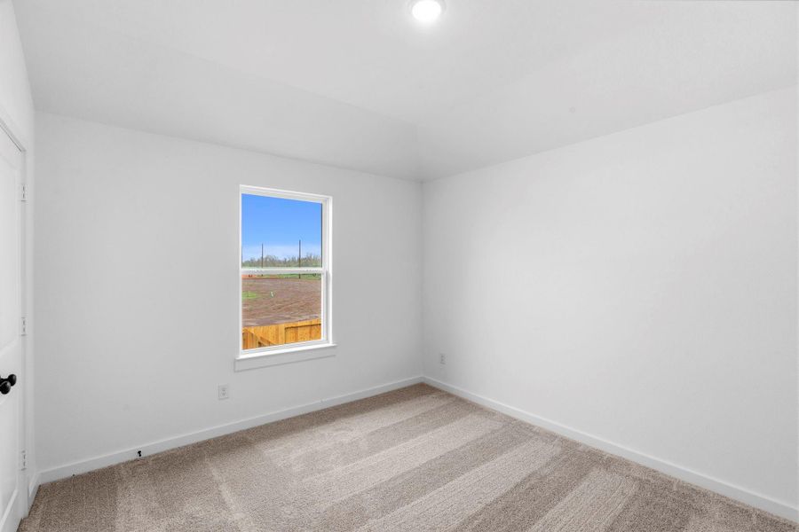 Spacious, unfurnished interior of a new home in Sienna 45', 50', Missouri City (Image 17).