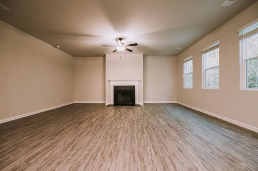 Representative unfurnished interior of a home built from the Reynolds by Piedmont Residential in Hampton Ridge, Jefferson (Image 18).