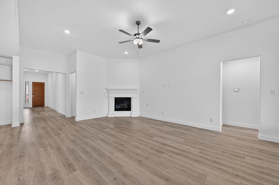 1717 Grackle Drive ~ Ready Now 1717 Grackle Drive ~ Ready Now