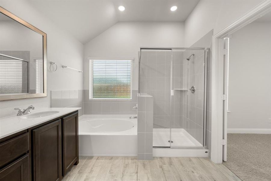 317 Comfort- Primary Suite-5