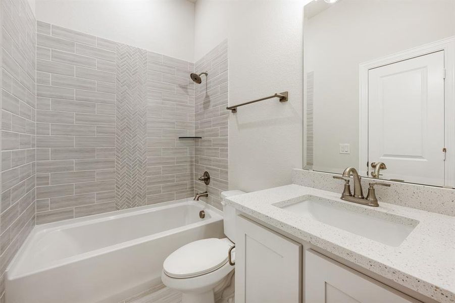 Furnished interior view inside a new home in The Enclave at Parks of Aledo, Aledo (Image 18).