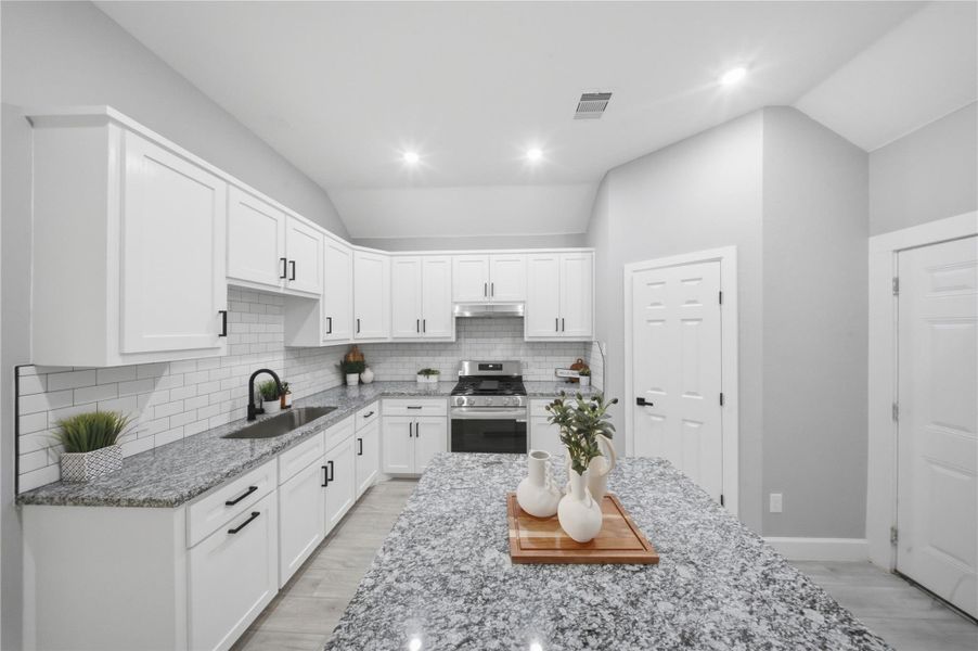 Furnished interior view inside a new home in , Deer Park (Image 20).