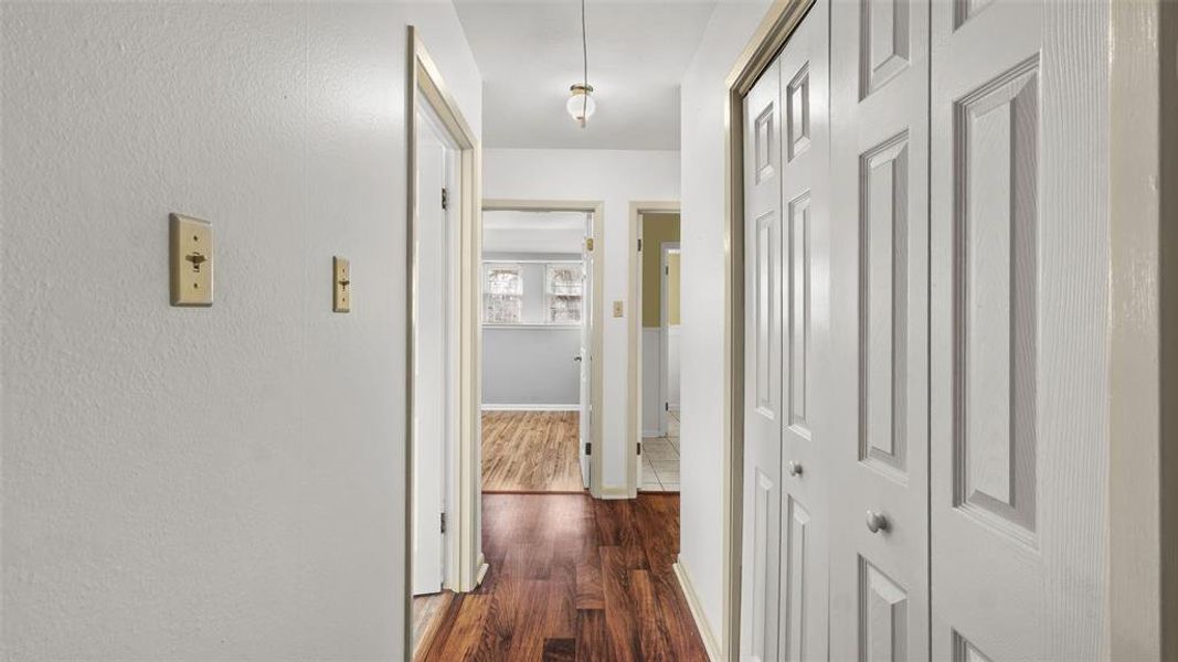 Spacious, unfurnished interior of a new home in , Texarkana (Image 29). Spacious, unfurnished interior of a new home in , Texarkana (Image 29).