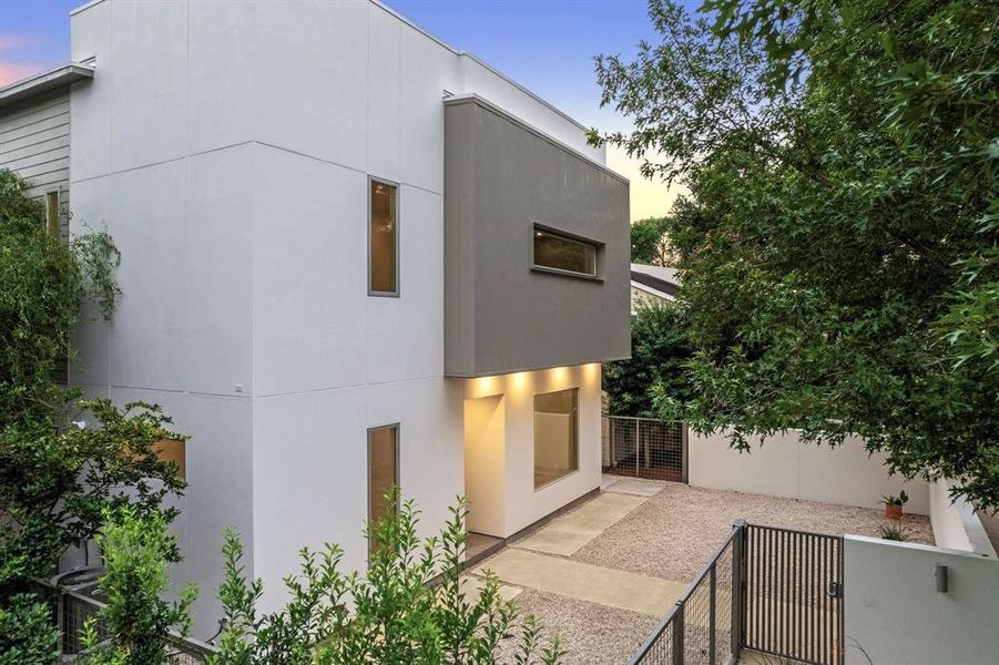 Front exterior of a new home in , Houston, TX, highlighting curb appeal (Image 23). Front exterior of a new home in , Houston, TX, highlighting curb appeal (Image 23).