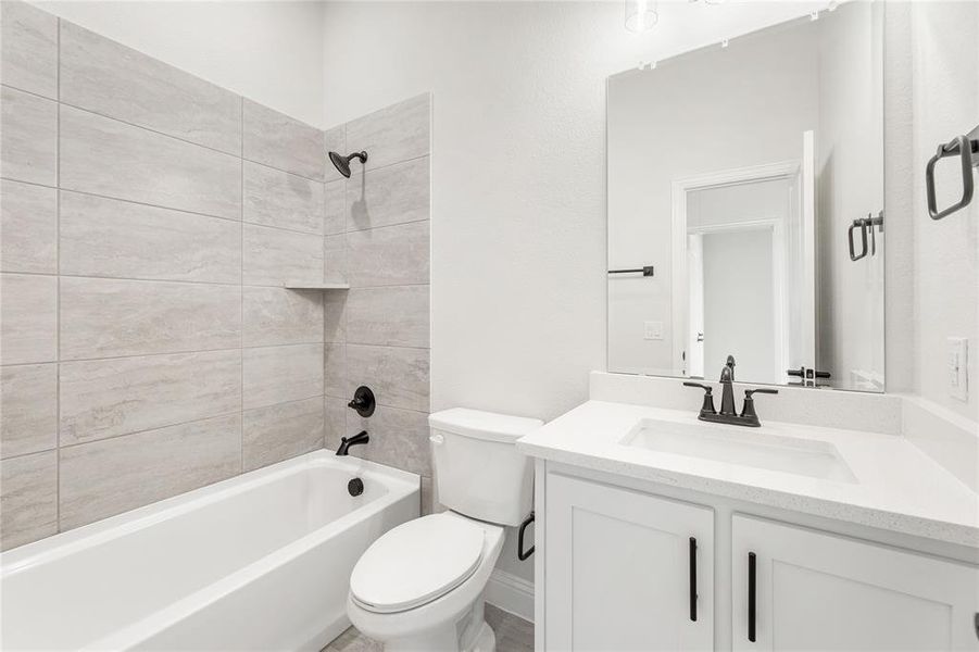 Furnished interior view inside a new home in Villages of Walnut Grove, Midlothian (Image 11).