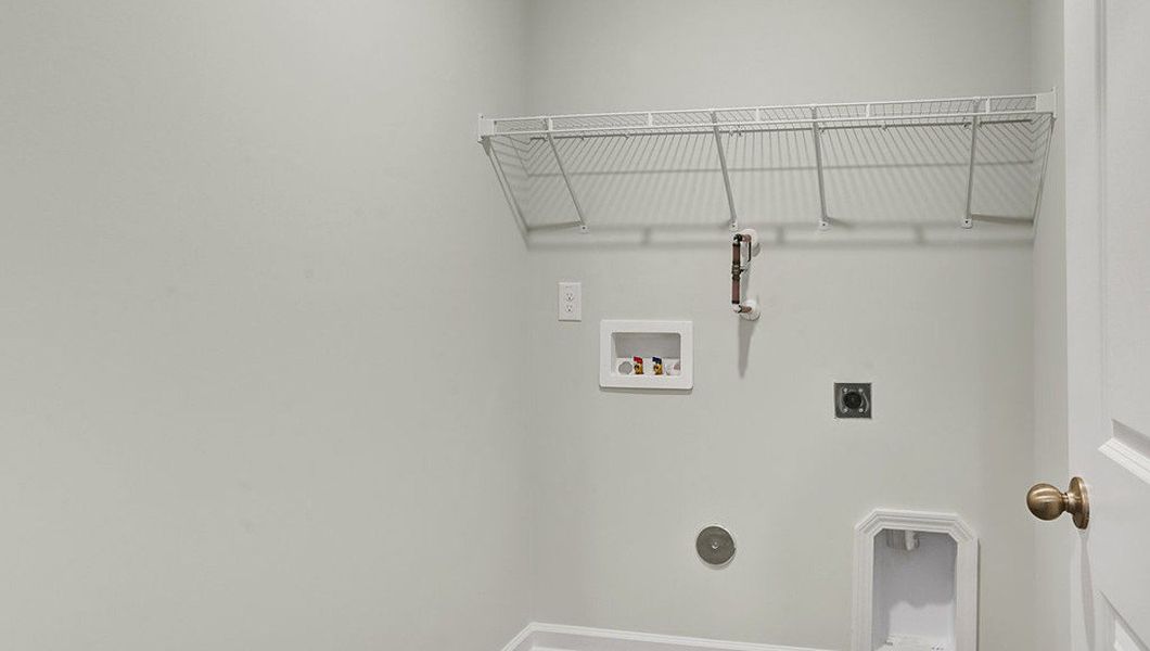 Spacious, unfurnished interior of a new home in Holly Oaks, Statesboro (Image 19).