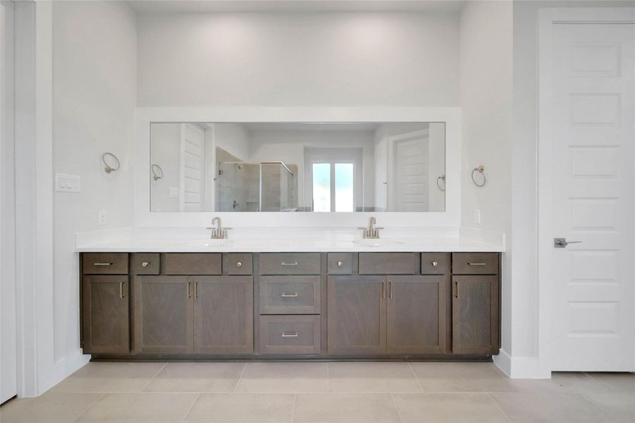 Furnished interior view inside a new home in Magnolia Bend, Rosharon (Image 8).