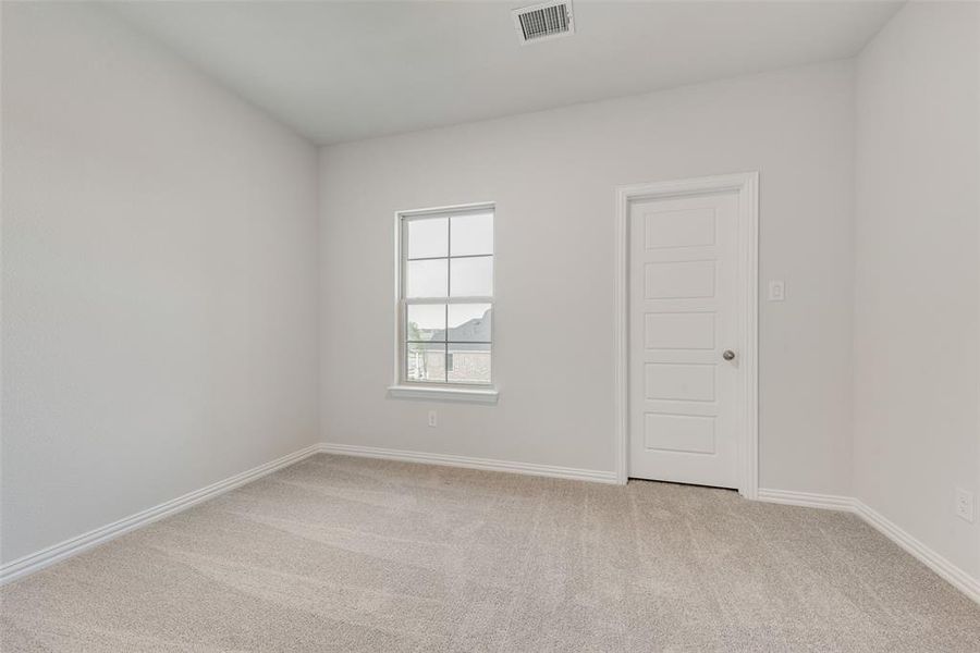 Spacious, unfurnished interior of a new home in Walden Pond, Forney (Image 15). Spacious, unfurnished interior of a new home in Walden Pond, Forney (Image 15).