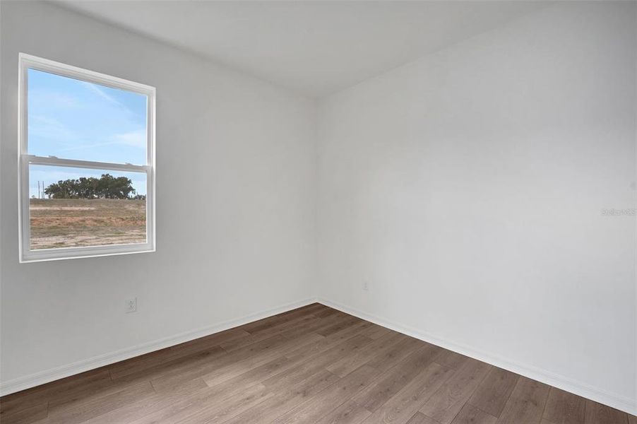 Spacious, unfurnished interior of a new home in Tuscan Hills, Dade City (Image 38).