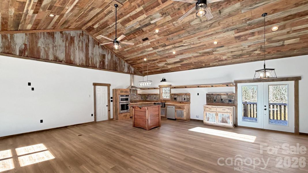 Image 40 of a home in .