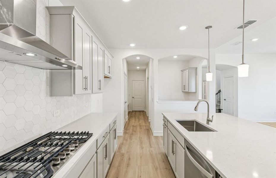 Pendant lighting above kitchen island Pendant lighting above kitchen island