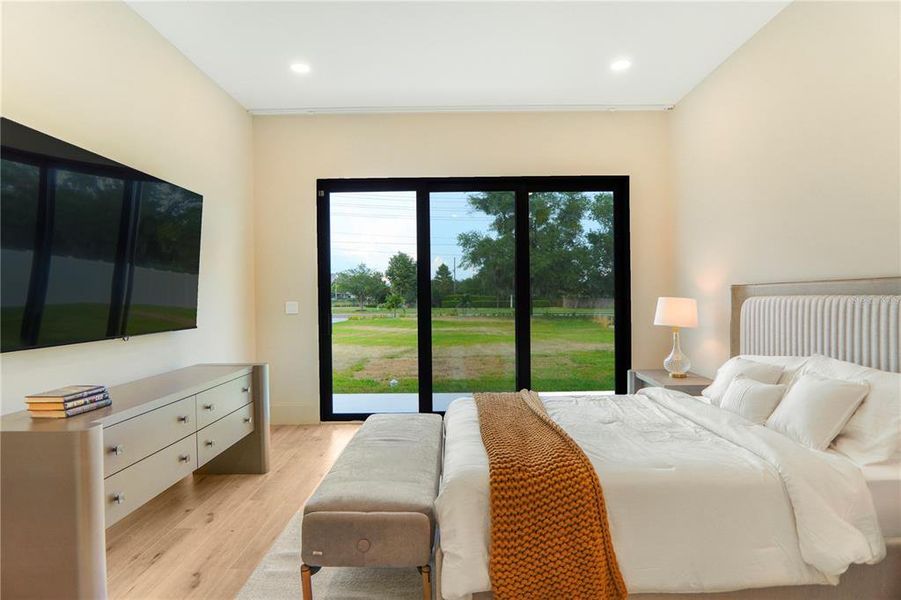 Furnished interior view inside a new home in , Windermere (Image 61).