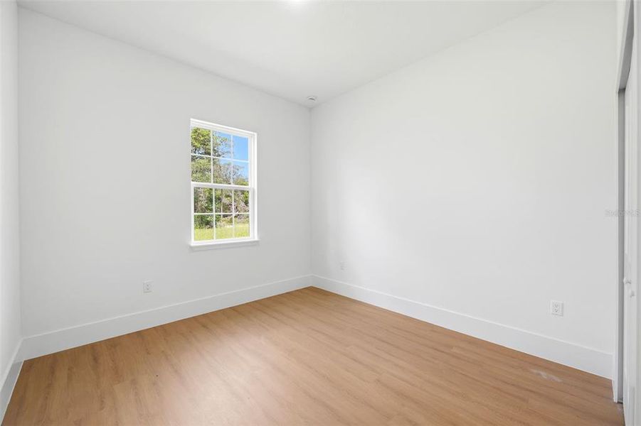Spacious, unfurnished interior of a new home in , Ocala (Image 29).