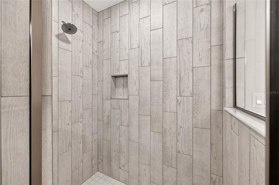 Close-up of interior finishes inside a home in , Ocala (Image 14). Close-up of interior finishes inside a home in , Ocala (Image 14).