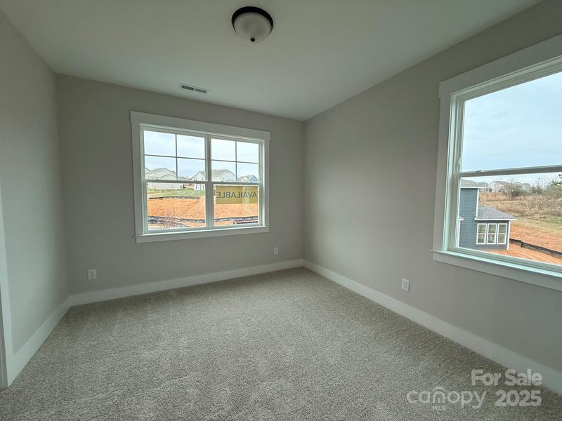 Spacious, unfurnished interior of a new home in Robinson Oaks, Gastonia (Image 21).