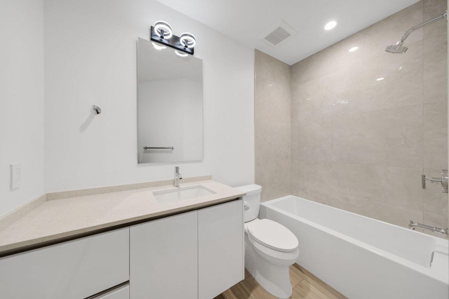 201 Southeast 4th Ave - 59.jpg-SMALL