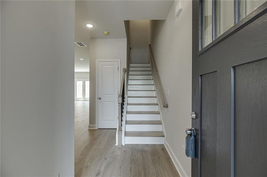 Spacious, unfurnished interior of a new home in , Sugar Hill (Image 17).
