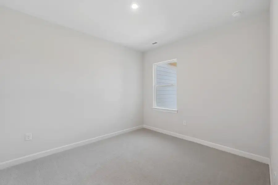 Spacious, unfurnished interior of a new home in Summit At Homestead, Chapel Hill (Image 13).