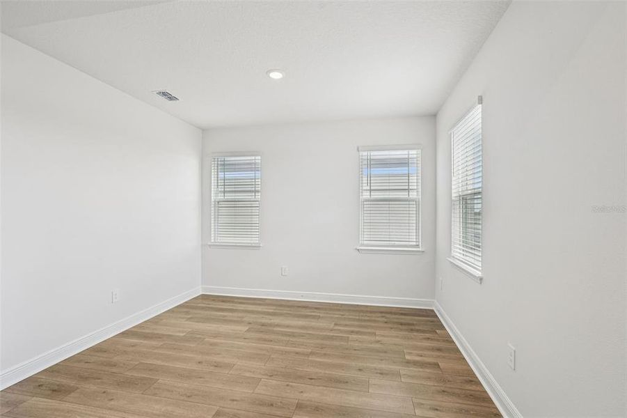 Spacious, unfurnished interior of a new home in Cyrene at Minneola, Minneola (Image 32). Spacious, unfurnished interior of a new home in Cyrene at Minneola, Minneola (Image 32).