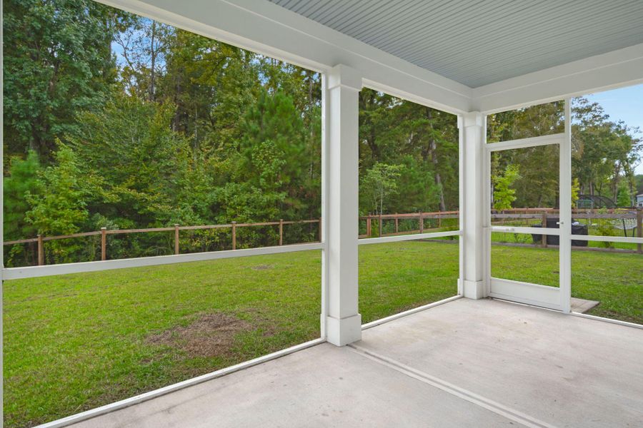 Exterior details and patio area of a home in The Ponds, Summerville (Image 19).