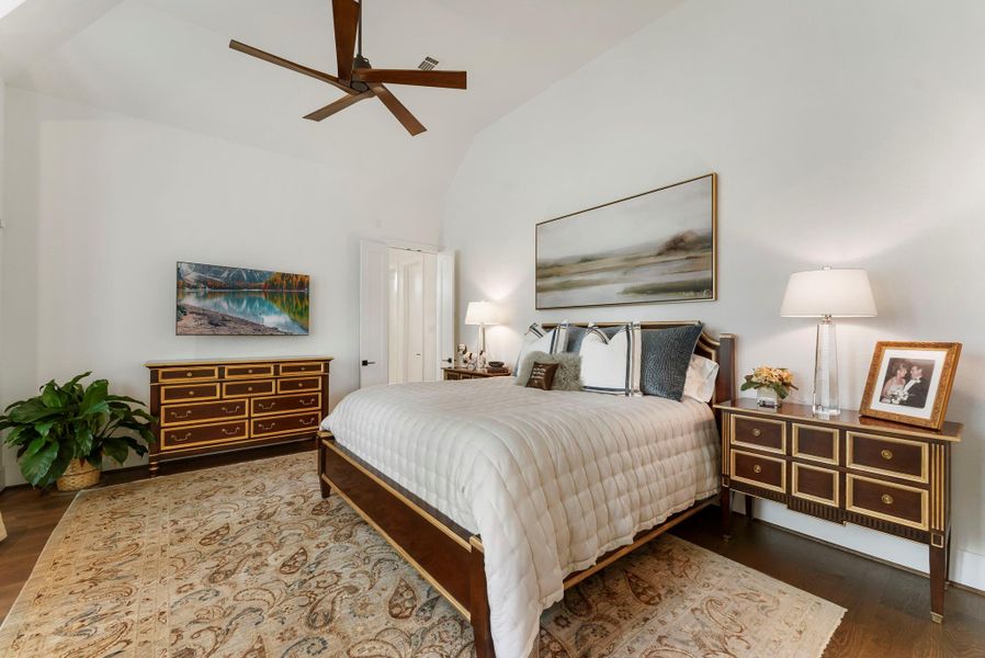 Generous proportions give the primary suite a calm, comfortable presence. The room’s design supports everyday function with private views and incredible natural light.