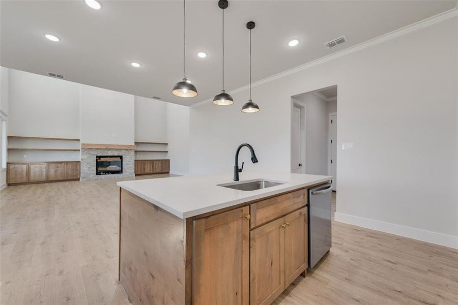 Furnished interior view inside a new home in Lincoln Pointe, Van Alstyne (Image 6). Furnished interior view inside a new home in Lincoln Pointe, Van Alstyne (Image 6).