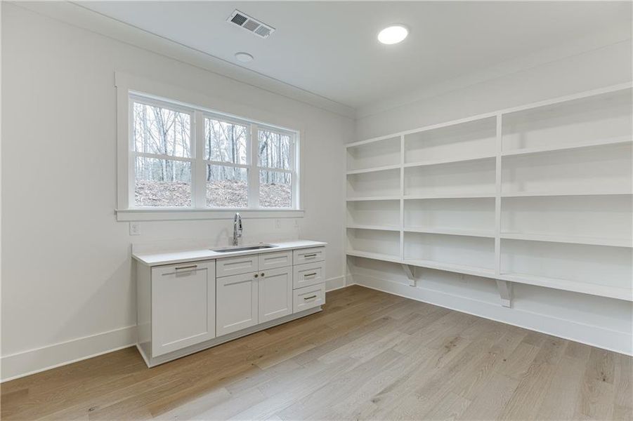 Image 48 of a home in .