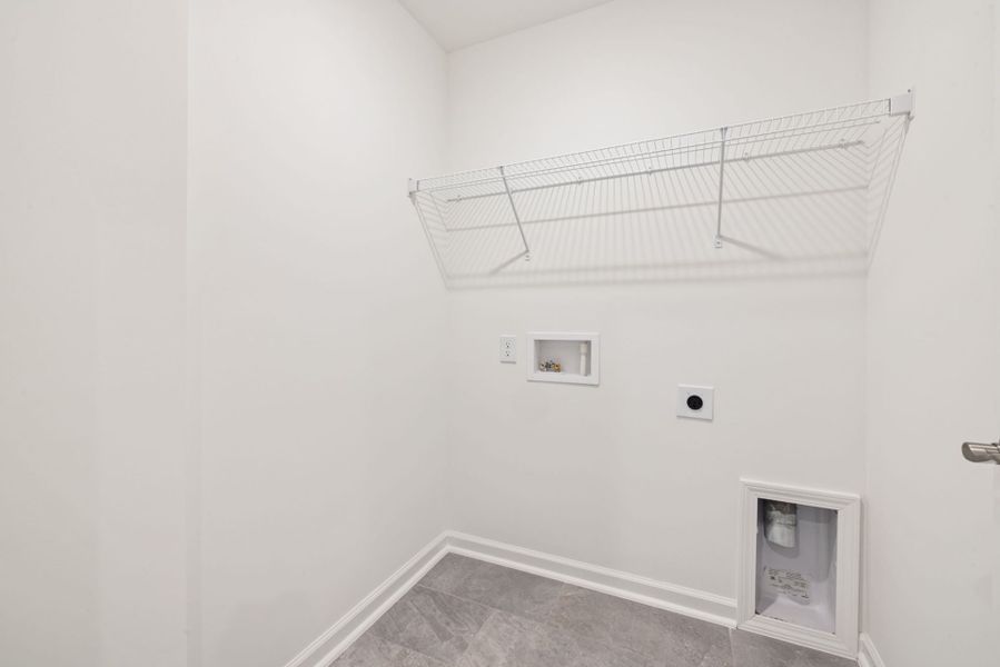 Representative unfurnished interior of a home built from the Hayden by Pulte Homes in Sedgefield Green, Greensboro (Image 17).