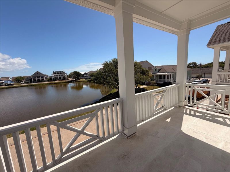 Exterior details and patio area of a home in , Galveston (Image 18).