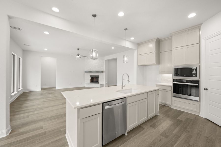 Furnished interior view inside a new home in Redden Farms, Midlothian (Image 9).