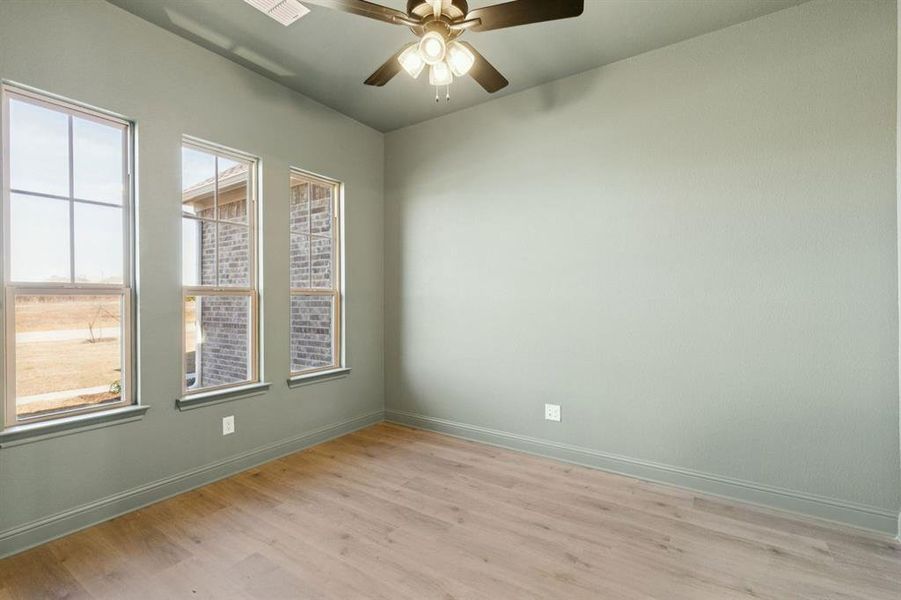Spacious, unfurnished interior of a new home in Joshua Meadows, Joshua (Image 29). Spacious, unfurnished interior of a new home in Joshua Meadows, Joshua (Image 29).