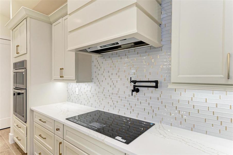 Furnished interior view inside a new home in , Punta Gorda (Image 7). Furnished interior view inside a new home in , Punta Gorda (Image 7).