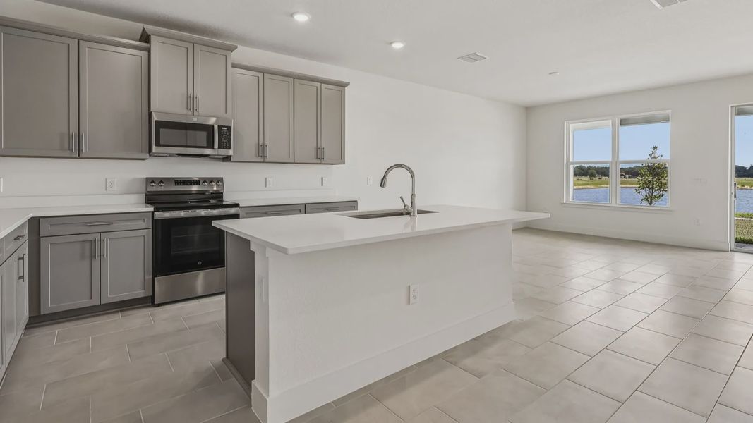 Furnished interior view inside a new home in Ardisia Park, New Smyrna Beach (Image 8).