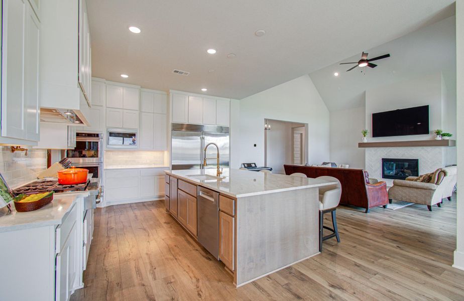 Furnished interior view inside a new home in , Manvel (Image 9).