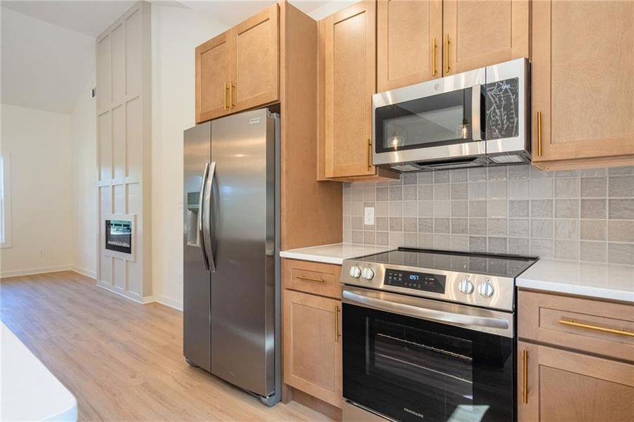 Furnished interior view inside a new home in , Cedartown (Image 11).