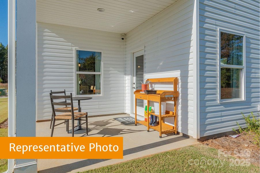 Image 10 of a home in Country Club Village.