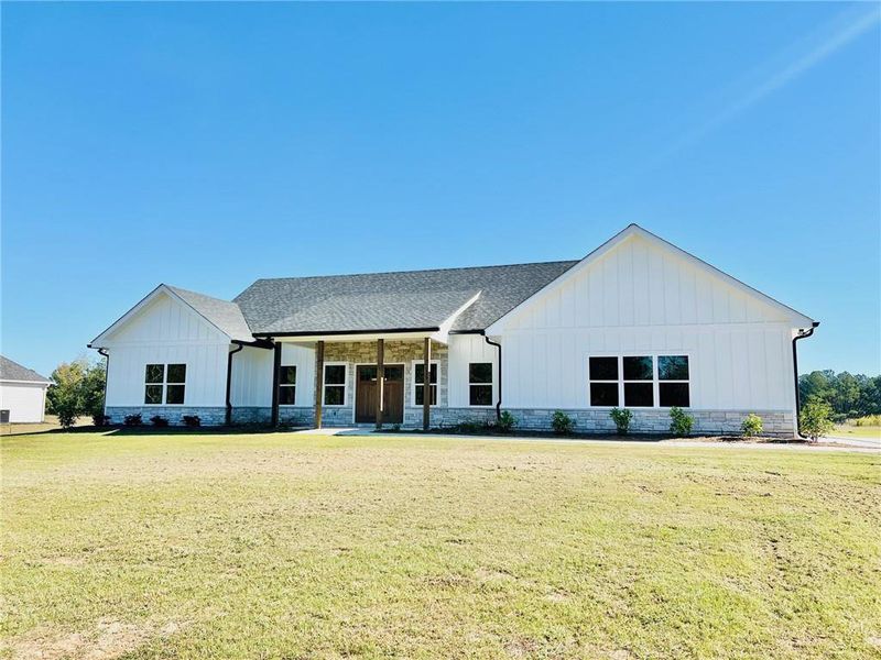 Exterior details and patio area of a home in , Cartersville (Image 19). Exterior details and patio area of a home in , Cartersville (Image 19).