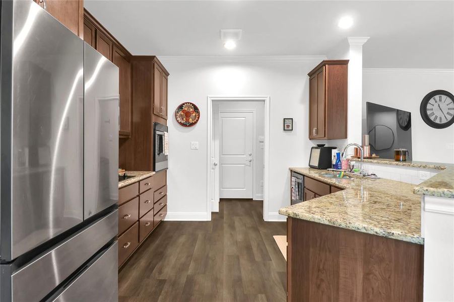 Furnished interior view inside a new home in , Tyler (Image 24).