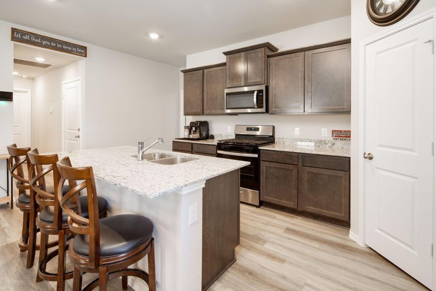 Furnished interior view inside a new home in , Navasota (Image 10).