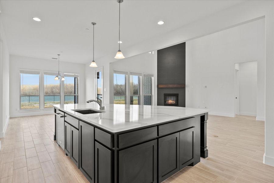 Representative furnished interior of a home built from the Davenport by Windsor Homes in Winding Creek, Rockwall (Image 10).