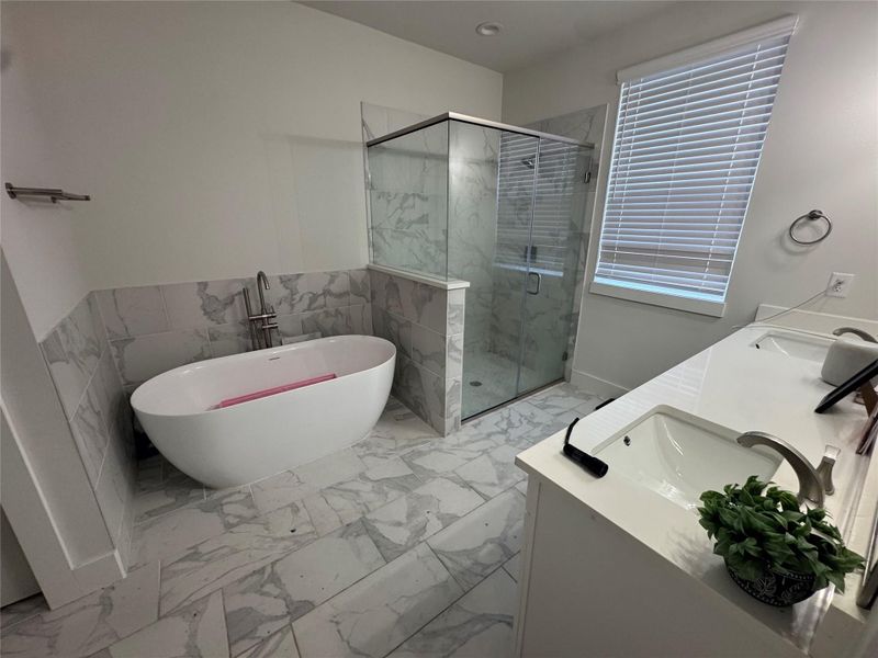 Furnished interior view inside a new home in , Houston (Image 16).